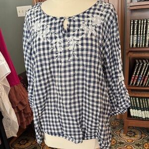 Liz Claiborne Navy and White Gingham Embroidered Tunic